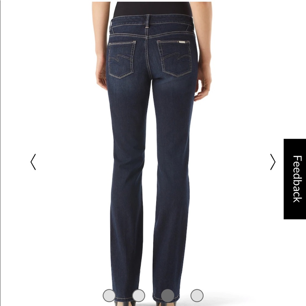 WHITE HOUSE BLACK MARKET BOOTCUT JEAN 6S